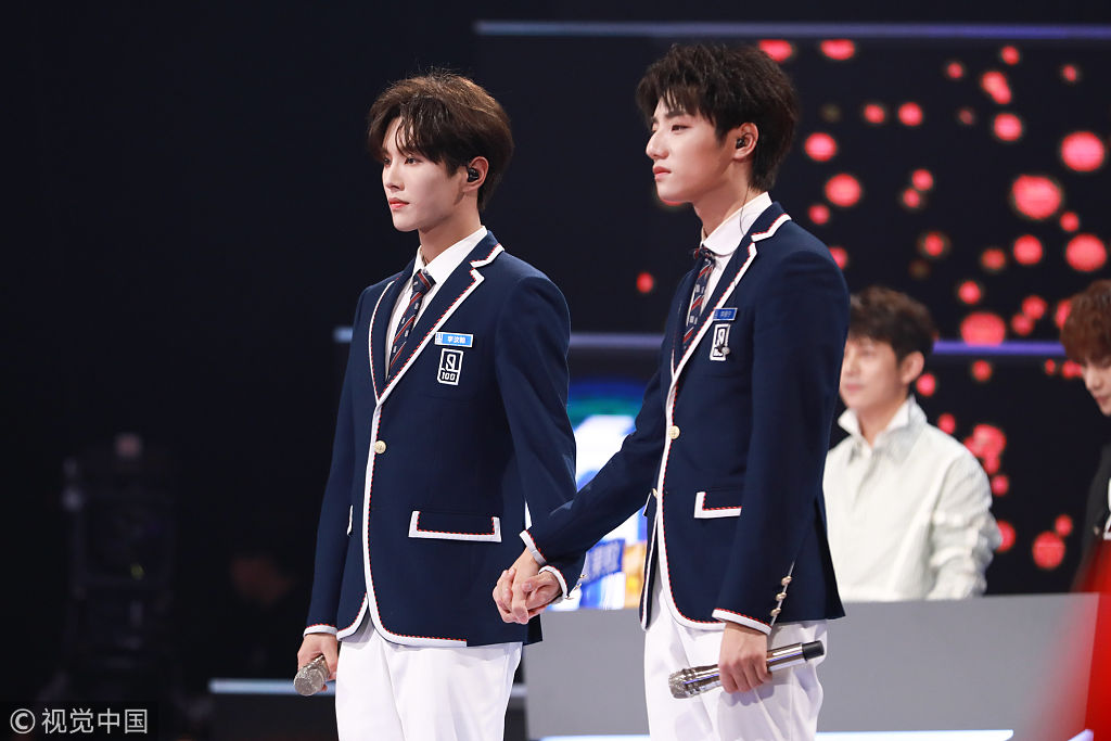 《青春有你》选手李汶翰,李振宁.	 图片来源:视觉中国/视觉中国