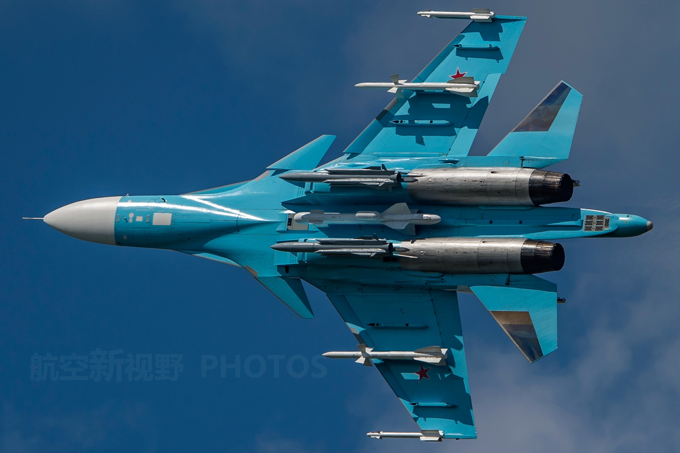 今天与大家分享俄罗斯空军的王牌战机苏