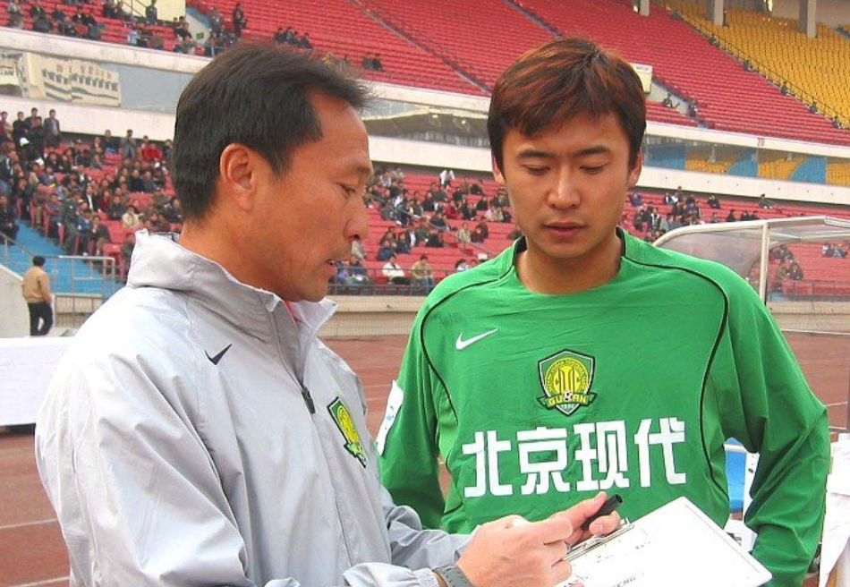 沈祥福否认高雷雷炮轰:从没阻止他留洋,从没打过假球