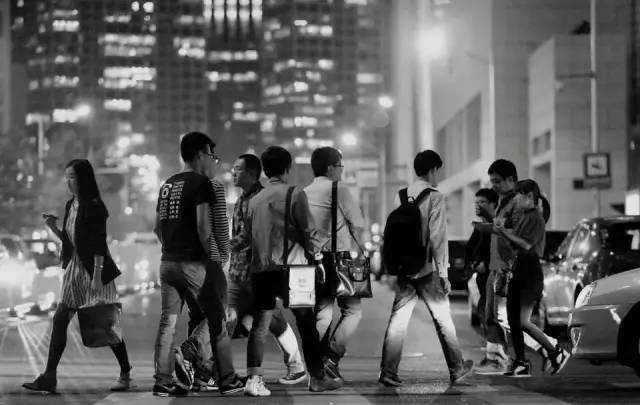 北京人冷漠,没有人情味儿?还是这座城市的客观条件就是这样呢?