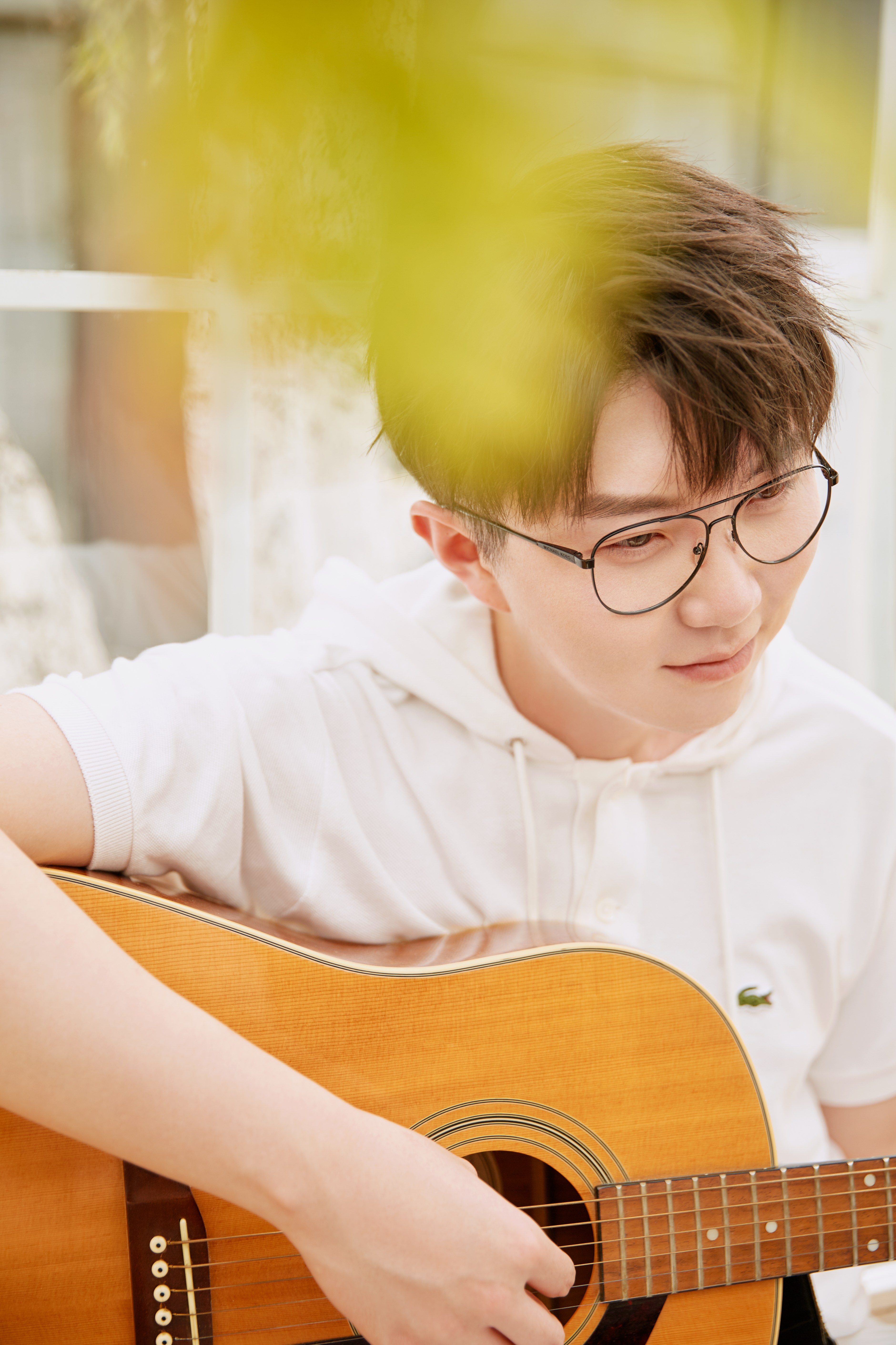 毛不易:偶尔会羡慕自己还是小王时的自由丨青春知心热线