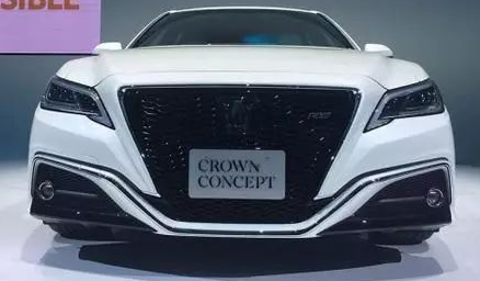 2019年丰田皇冠正式亮相,看了性价比之后,大家这么看?