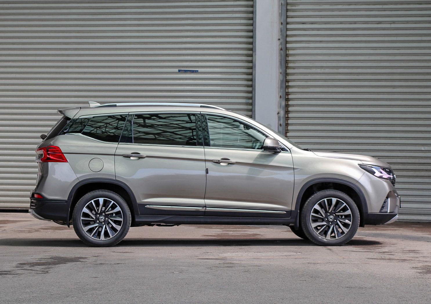 时尚又动感的风行t5,亮眼的车身设计,时尚感表现很棒