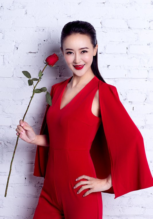 小说《楚留香传奇》改编古装武侠剧在央视八套首播并在剧中饰演司徒静