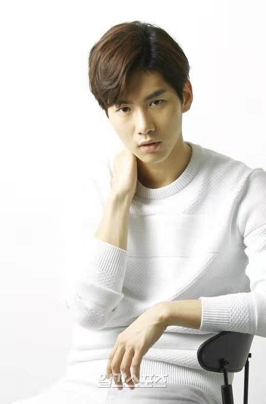 李在浚用自己的实力证明自己,让更多的人看到真正的力量