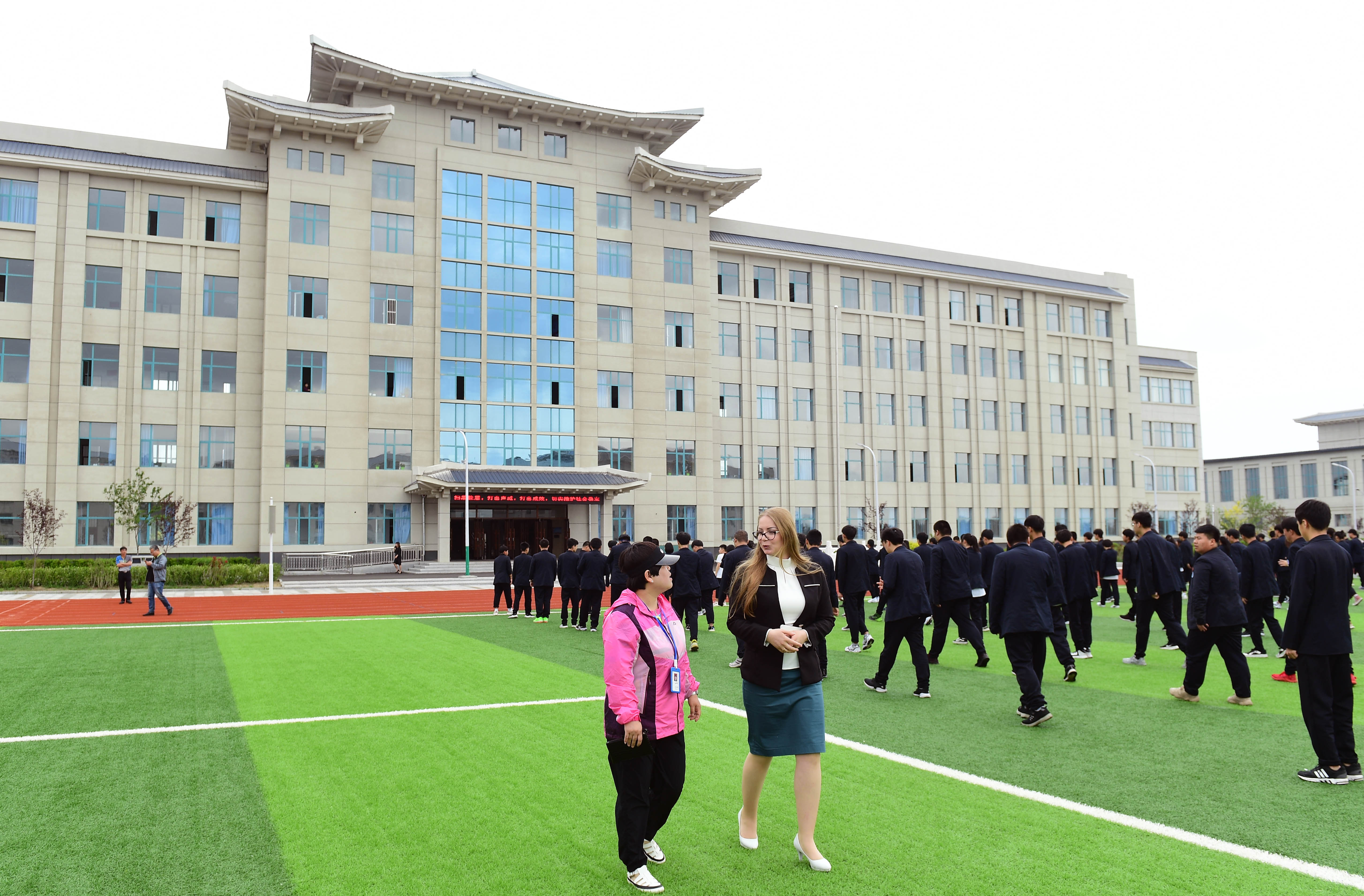 俄罗斯姑娘塔尼亚:我在中国当教师