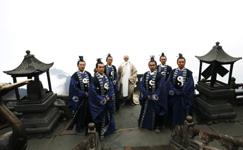 真武七截阵和天罡北斗阵谁更胜一筹?洪七公一语点破,有道理