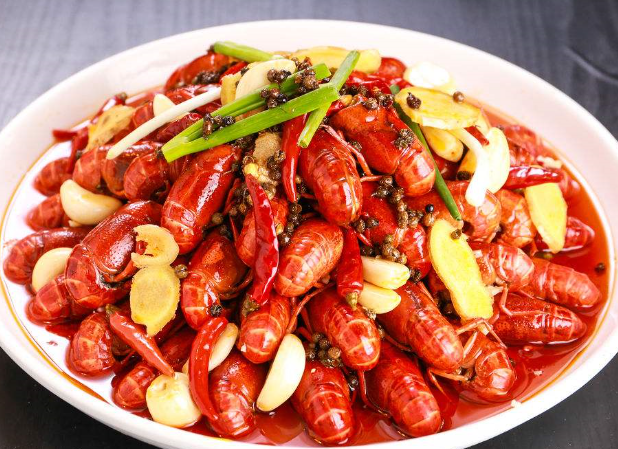 一组麻辣龙虾的美食照片,你喜欢吗?