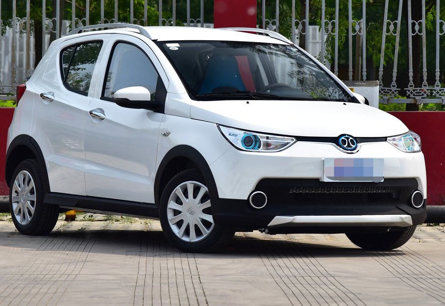 北汽新能源ec系列 ec180 灵动版 车身设计比例协调!