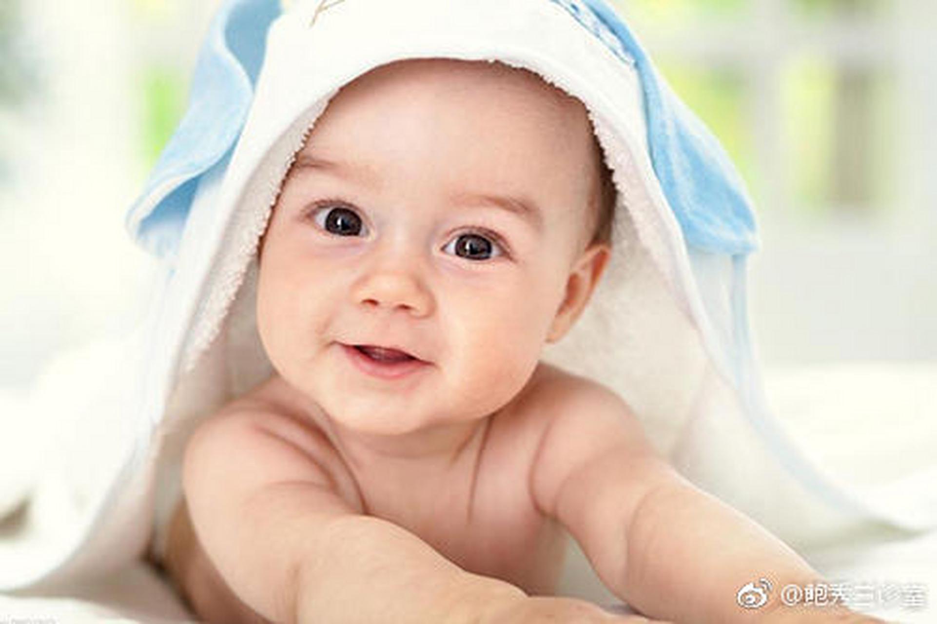 我的萌娃手记##0-3岁育儿经#【宝宝两个月多了今天见他眼睛里有泪这 