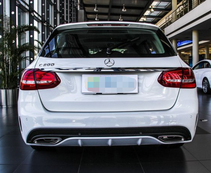 进口奔驰c级,看起来比较时尚,尾部的外观非常好看