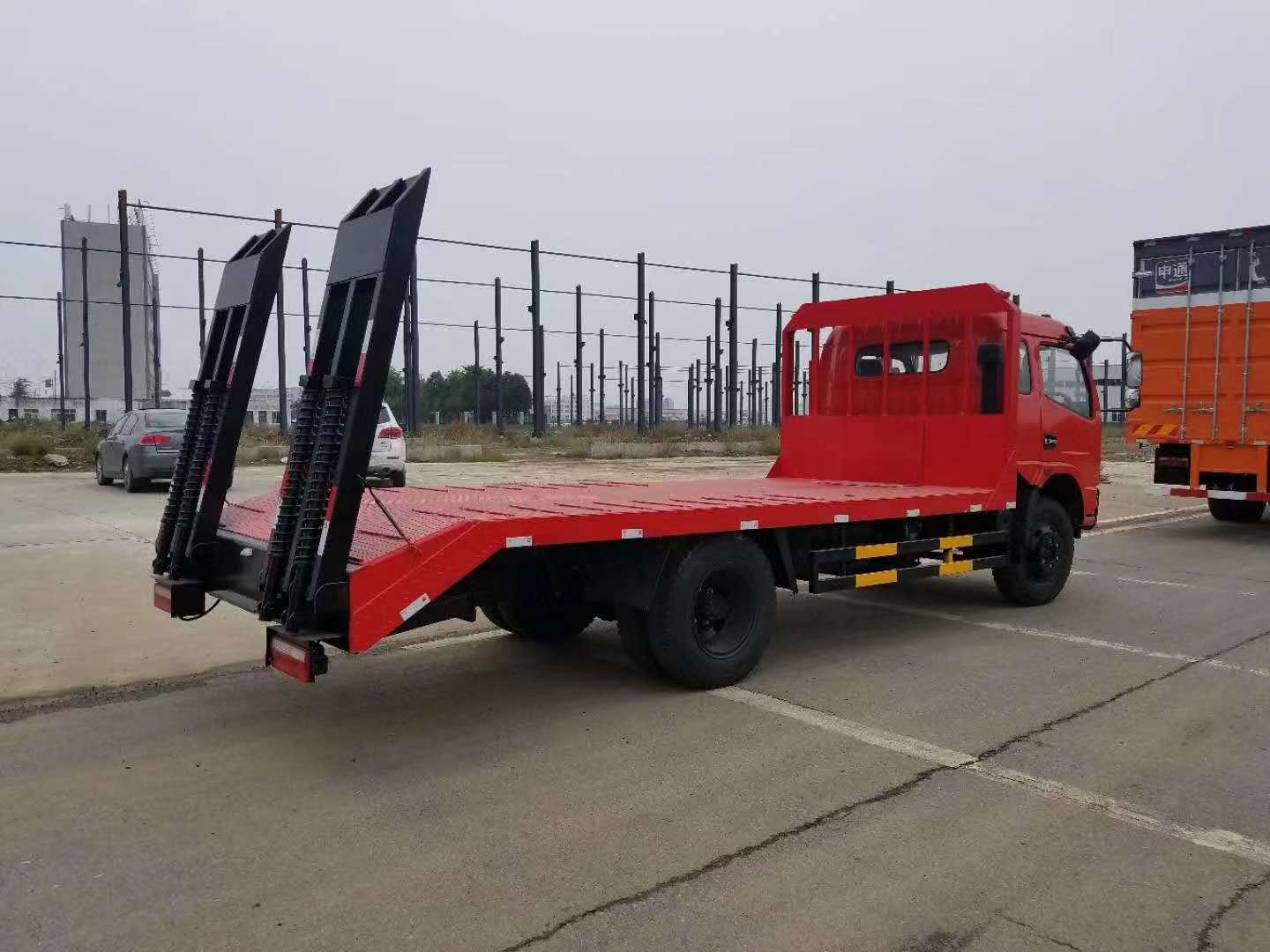 福瑞卡5.2米千钧王托板车