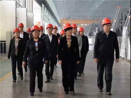 恒丰银行党委副书记,监事长张淑敏走访基层企业干部