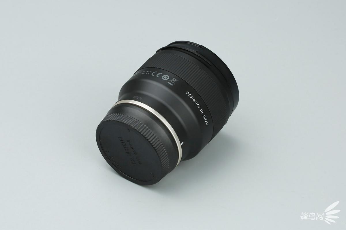 腾龙20mm f/2.8 di iii osd m1:2镜头