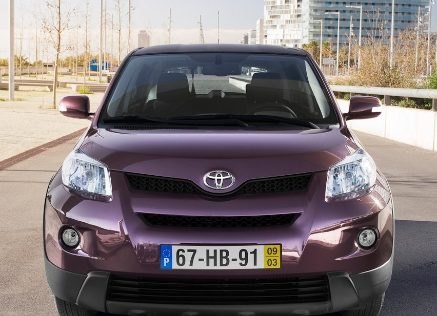 科技与动感完美融合,让人感觉酷酷的丰田urban cruiser