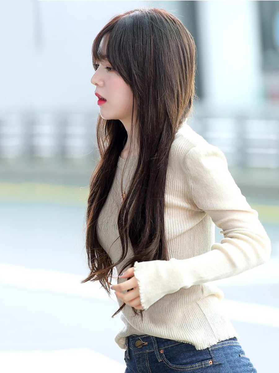 韩国女团redvelvet换发型,裴珠泫剪齐刘海,美出新高度!