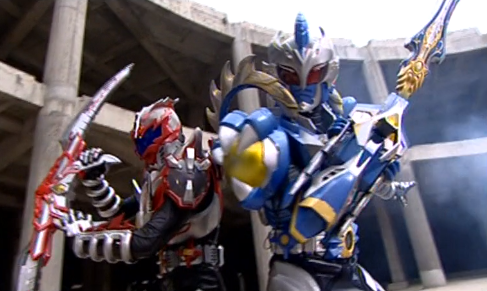 自古红蓝出cp:炎龙风鹰本一对,五行铠甲唯独黑犀侠显得格格不入