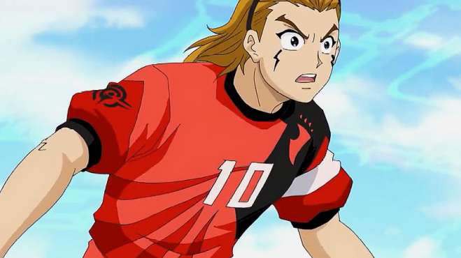 超智能足球:流星脚受伤,对手更以鬼龙卷先攻破赤足的球门