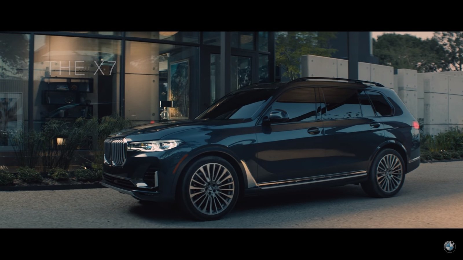 宝马发布最新广告片 告诉你宝马x7的目标是什么