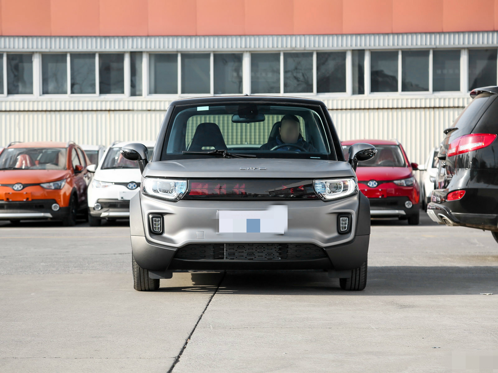 北汽新能源lite的品鉴与观赏