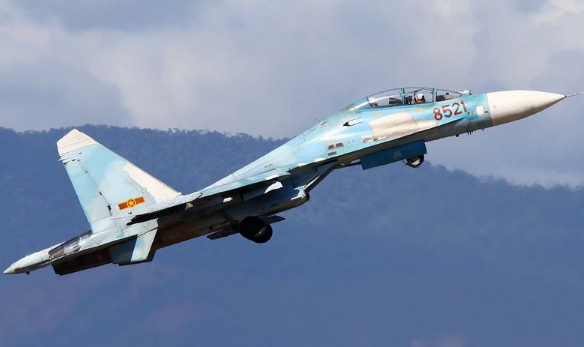 狗皮大衣换战斗机?为了这款战斗机,我国还曾闹了"狗荒"