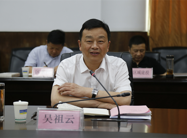 亲历者说:我和区委书记吴祖云的黄陂腾飞故事