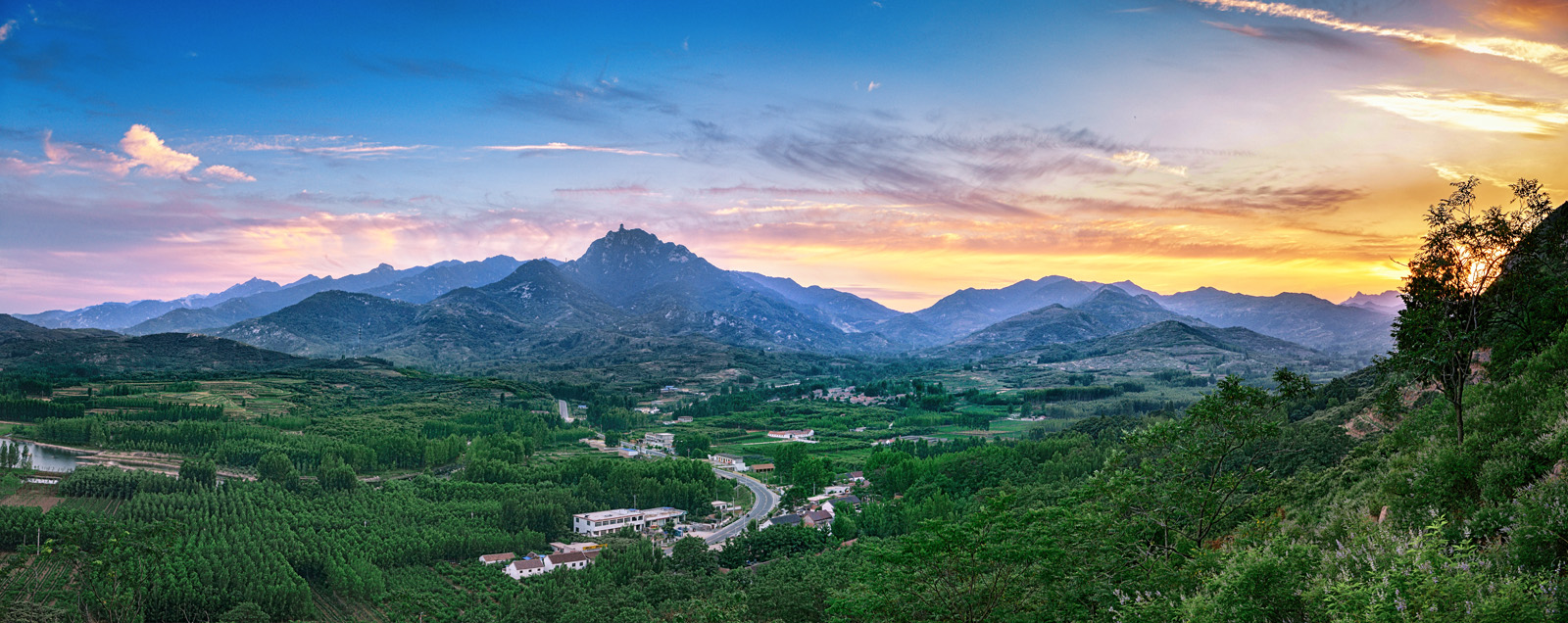 沂蒙山脉图片