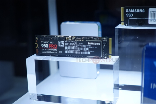 唯一mlc闪存!三星展示pcie 4.0 ssd 980 pro