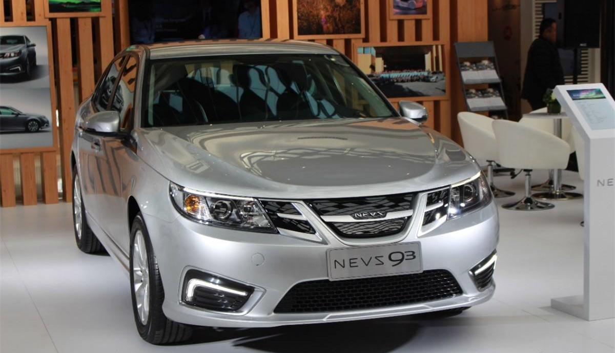 最后一辆萨博93拍卖,30万左右就能拿下"贴地飞行"的情怀