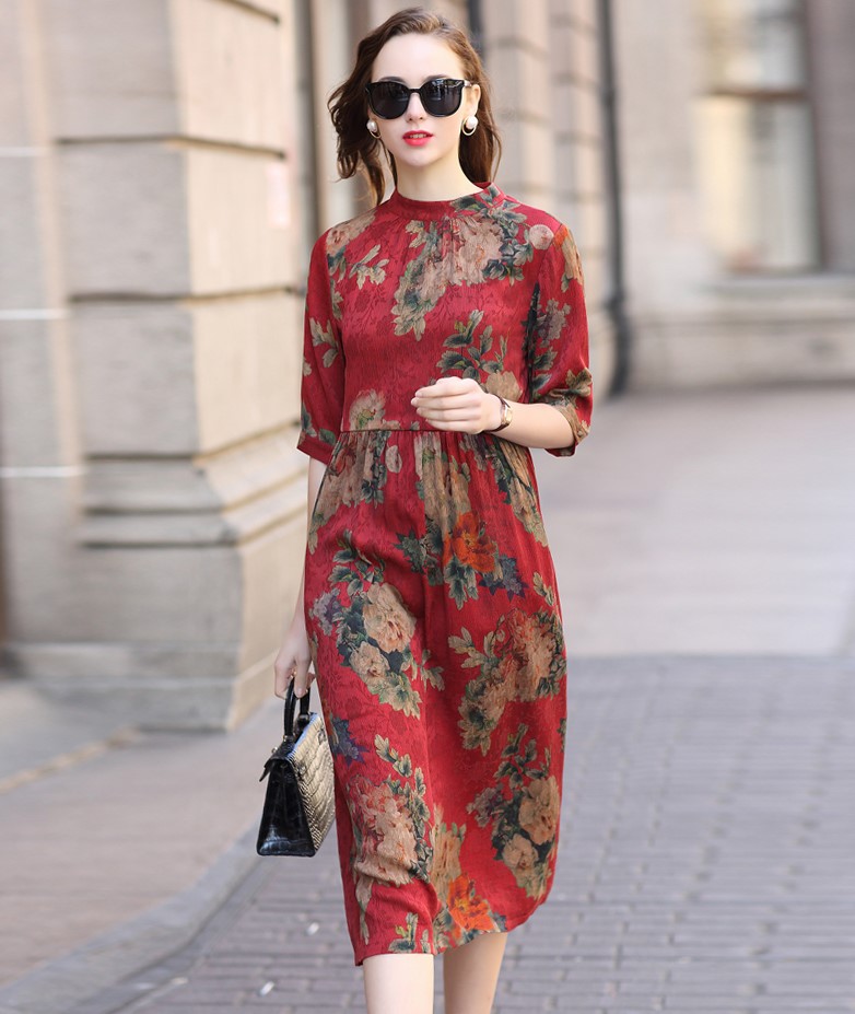 让贾母难以忘怀的"软烟罗",莨绸版香云纱,轻奢柔软显高贵