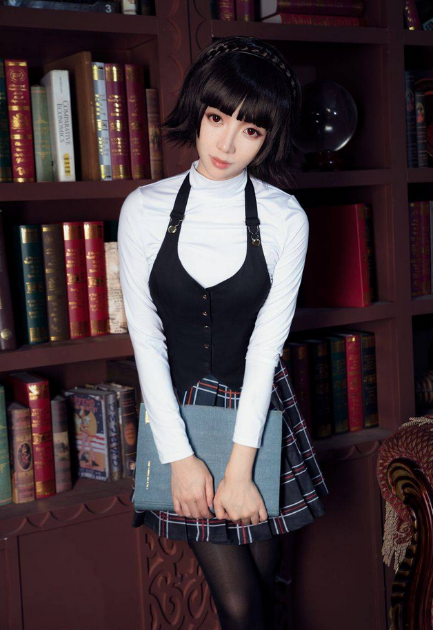 p5天下第一!《女神异闻录5》新岛真cos