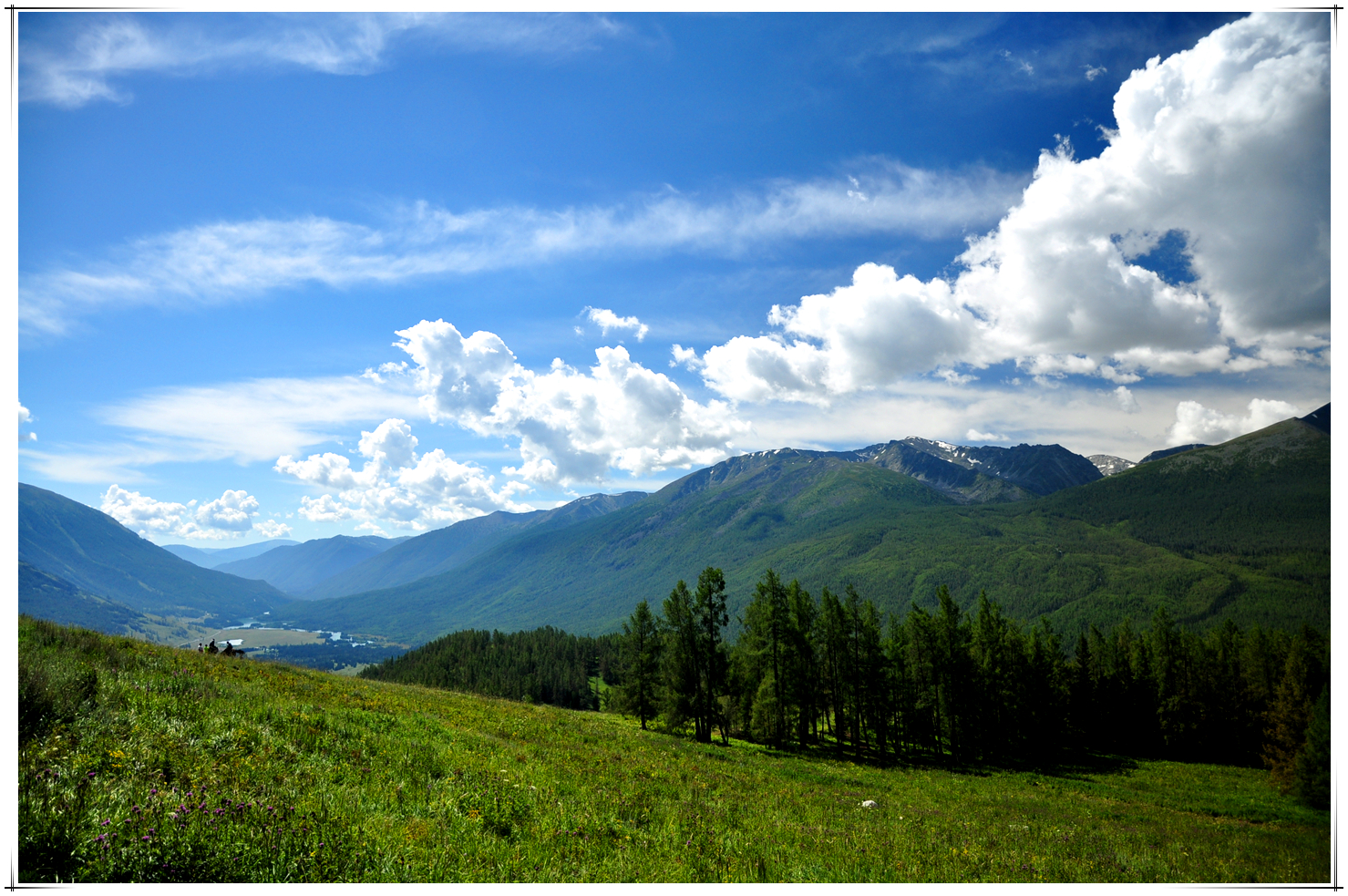 旅途风景图集:阿尔泰山风景美图
