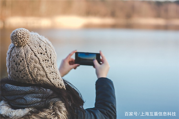 家庭旅游拍照小技巧视频大全(家庭旅游拍照小技巧视频大全集)