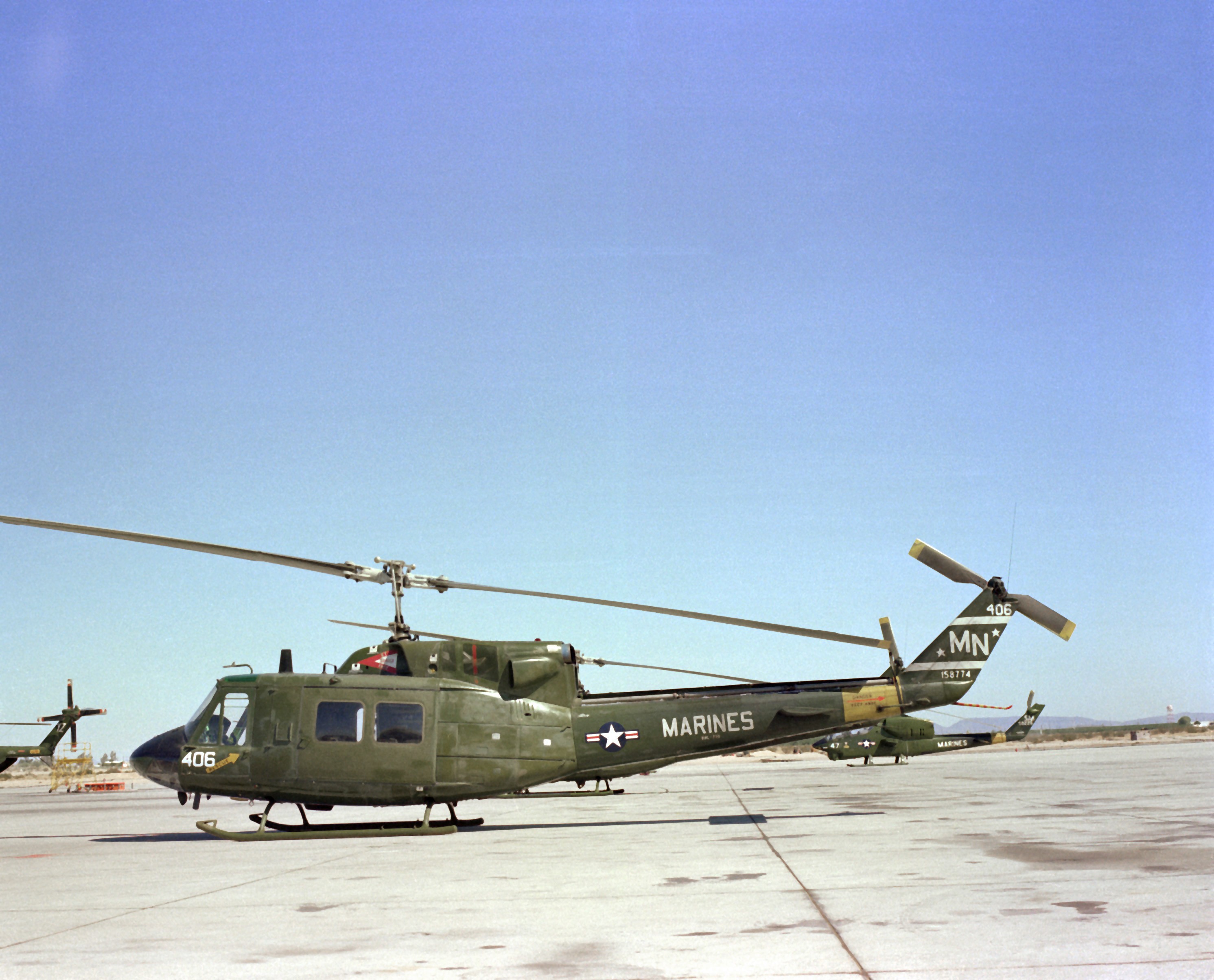美国双翼直升机图片
