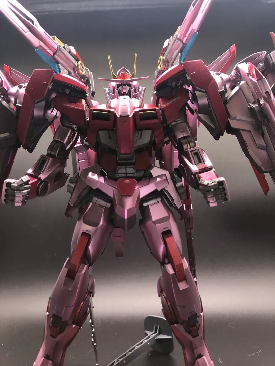 没有三红就自己做!三红,绿色太阳炉,00高达作品范例