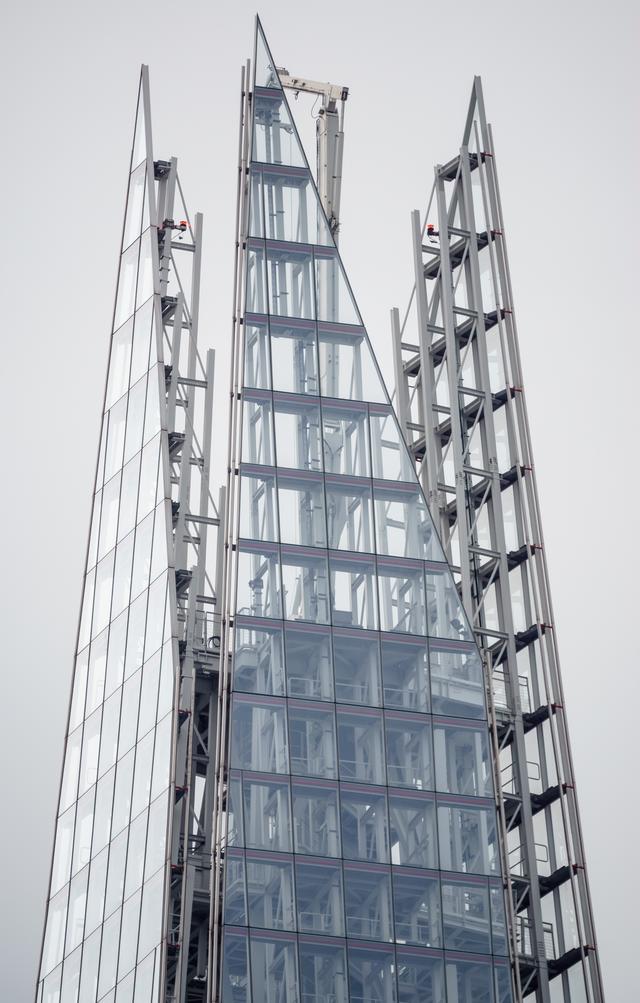 耗资15亿英镑,英国第一高楼"碎片大厦"设计赏析