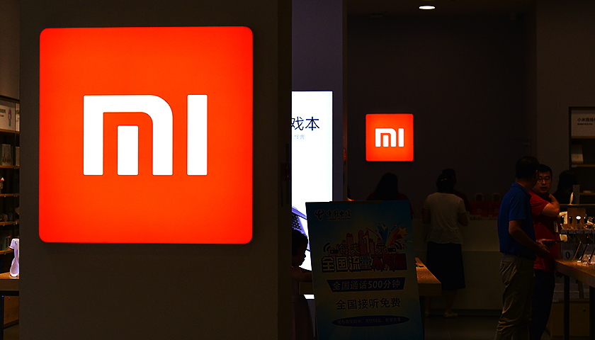 1月3日雷军发布了一条微博,宣布了红米手机将成立全新的独立品牌redmi