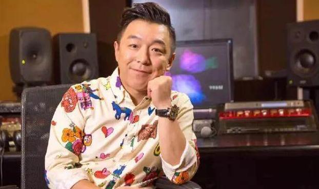 4月发文:带你参观黄渤的豪宅,难怪情商那么高了