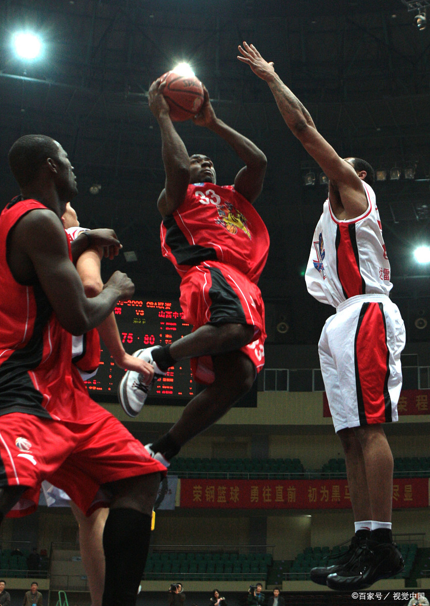 竞彩篮球周一301:天空vs狂热