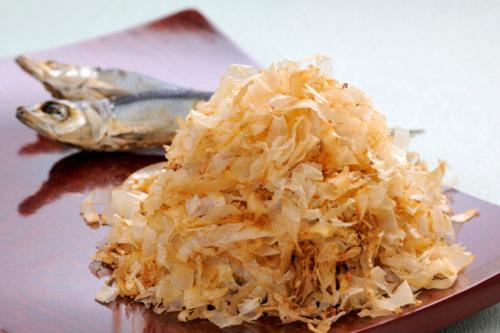 全球"第一硬鱼",只能磨成粉拌饭吃,网友:真正的"硬菜"!