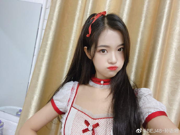 偶像美少女bej48-孙语姗迷人可爱美照