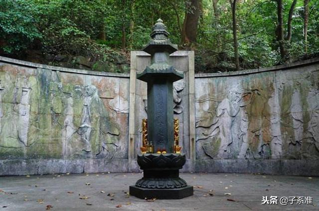 莲池大师首开放生之风的放生池,康熙皇帝御制"重修净慈寺"碑文的御