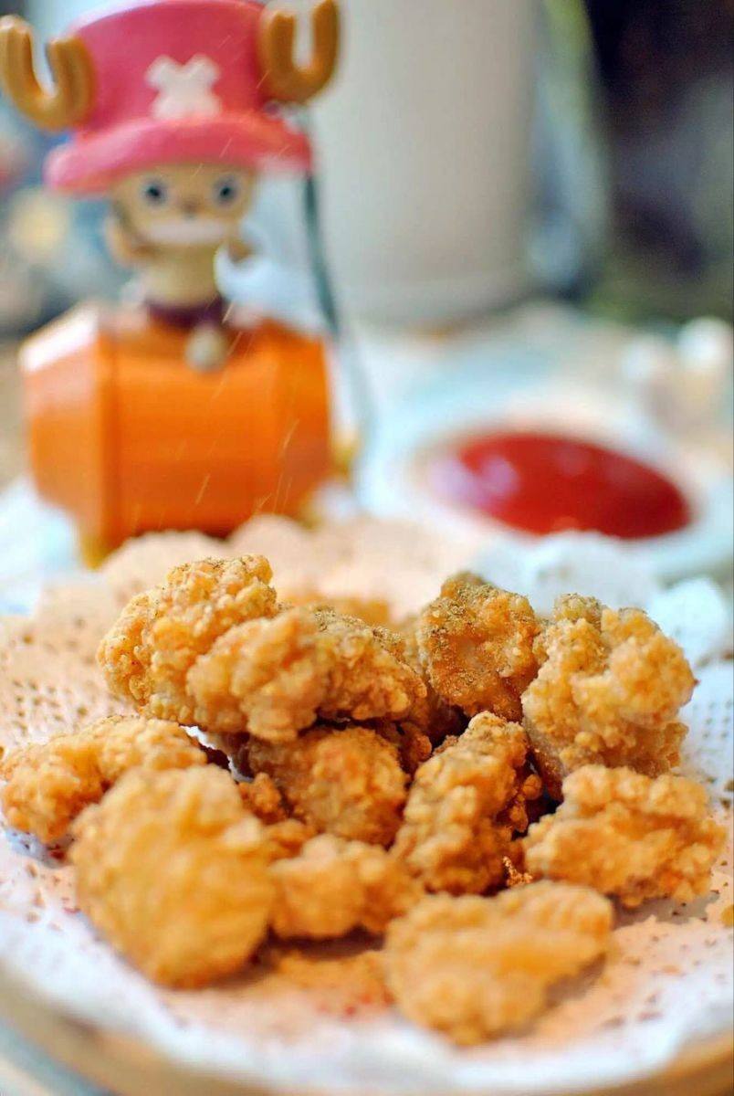 这样酥炸鸡胸肉,吃起来比鸡米花还好吃,详细步骤都告诉你