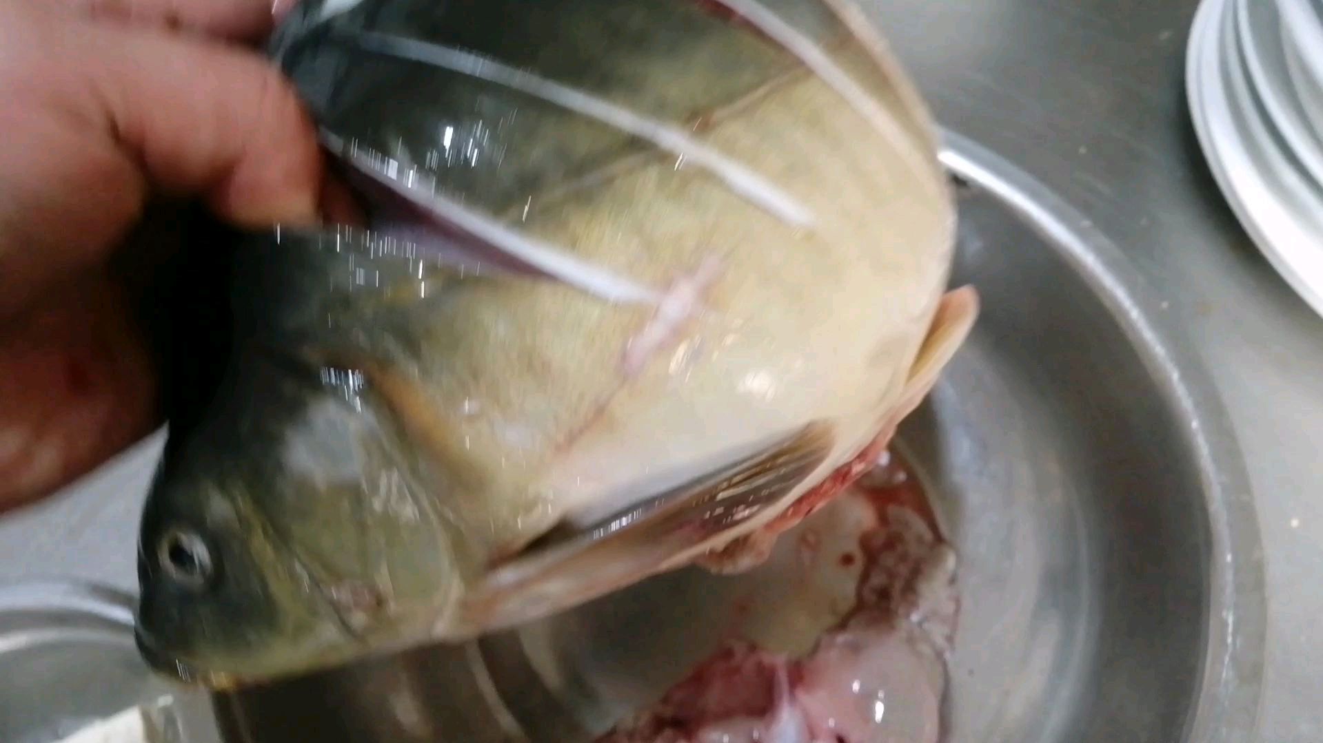 东北大厨焖鲤鱼,出锅那一刻,好有食欲,而且简单易学