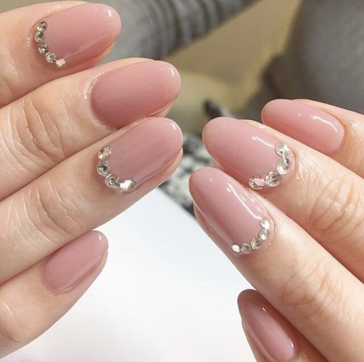 抖音上爆火的钻石包边美甲,闪闪惹人爱!