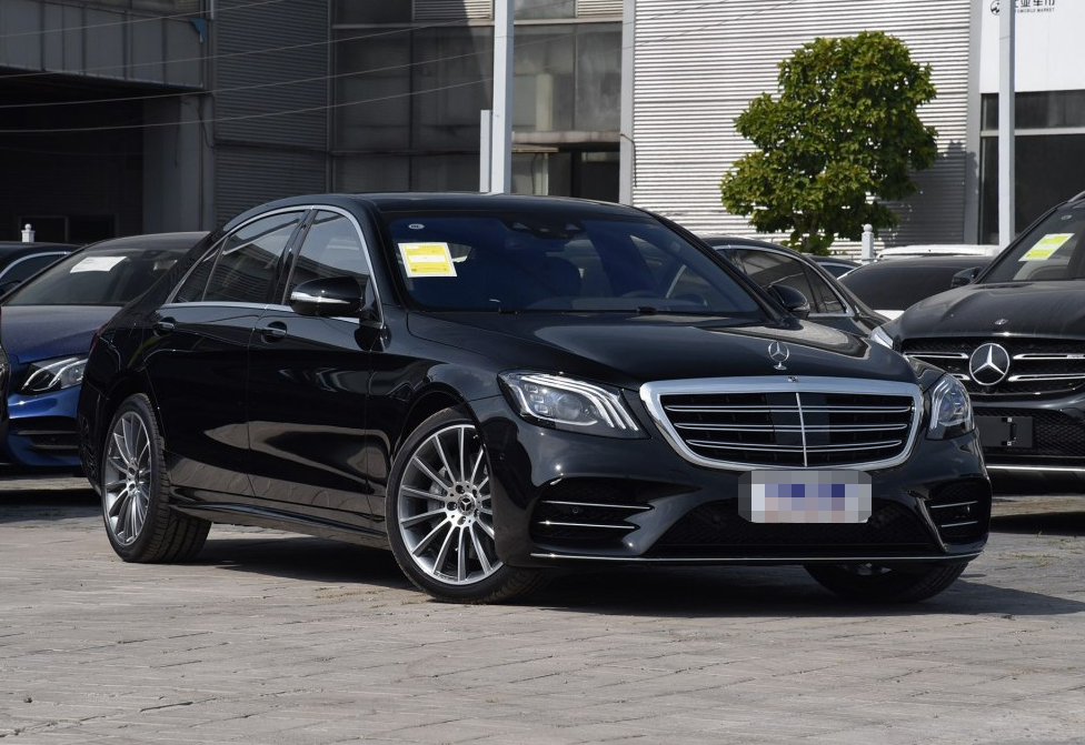 对奔驰s级s500l的浅析,新颖的设计,颇具未来的感觉