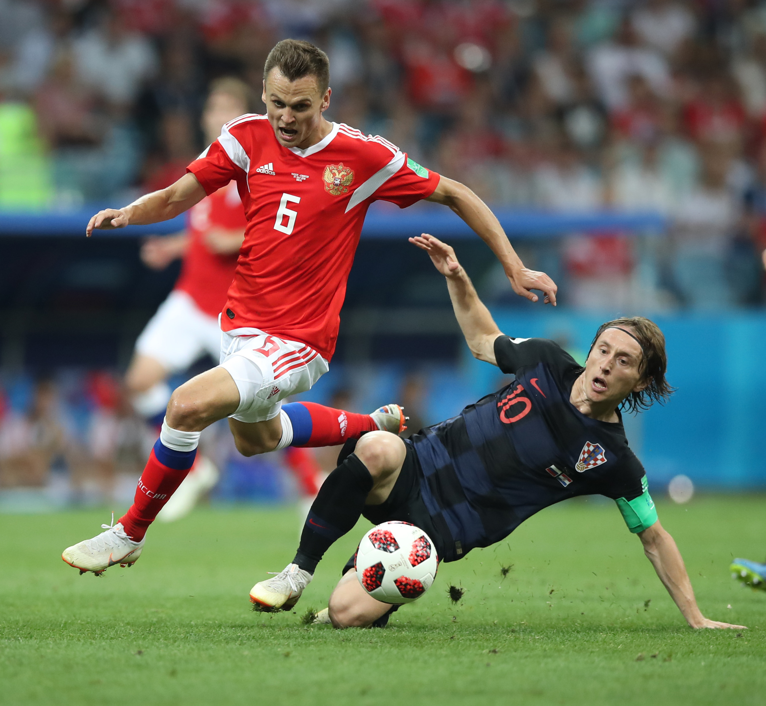 克罗地亚大战俄罗斯，硝烟四起的激烈对决(俄罗斯向中国发出警告)