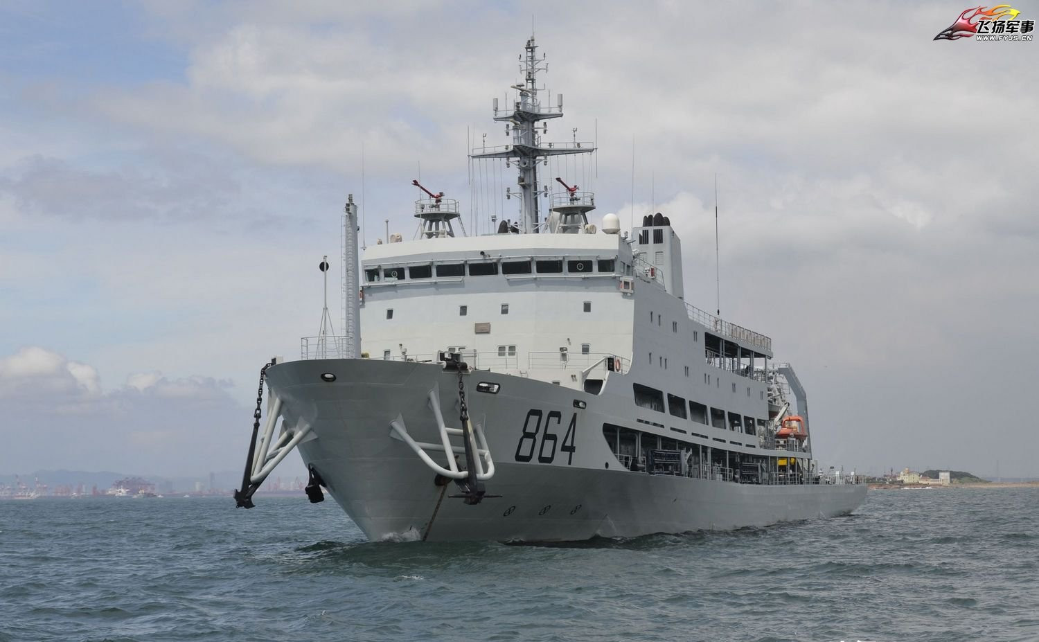 864海洋岛号潜艇支援舰