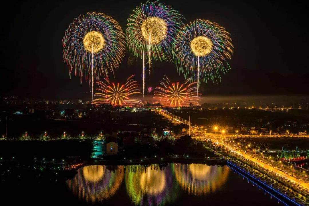 一河诗画,满城烟花——中国浏阳!这里处处皆景,等你来游!