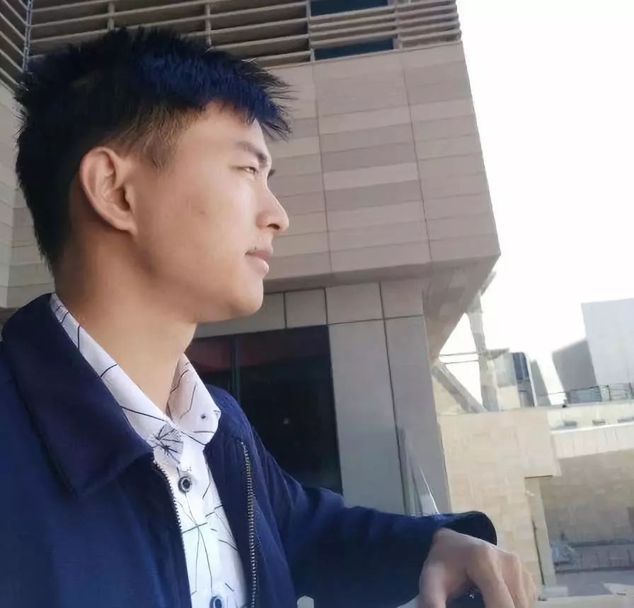 佩服:他放弃保研北大,百万奖学金,选择全奖直博香港科技大学!